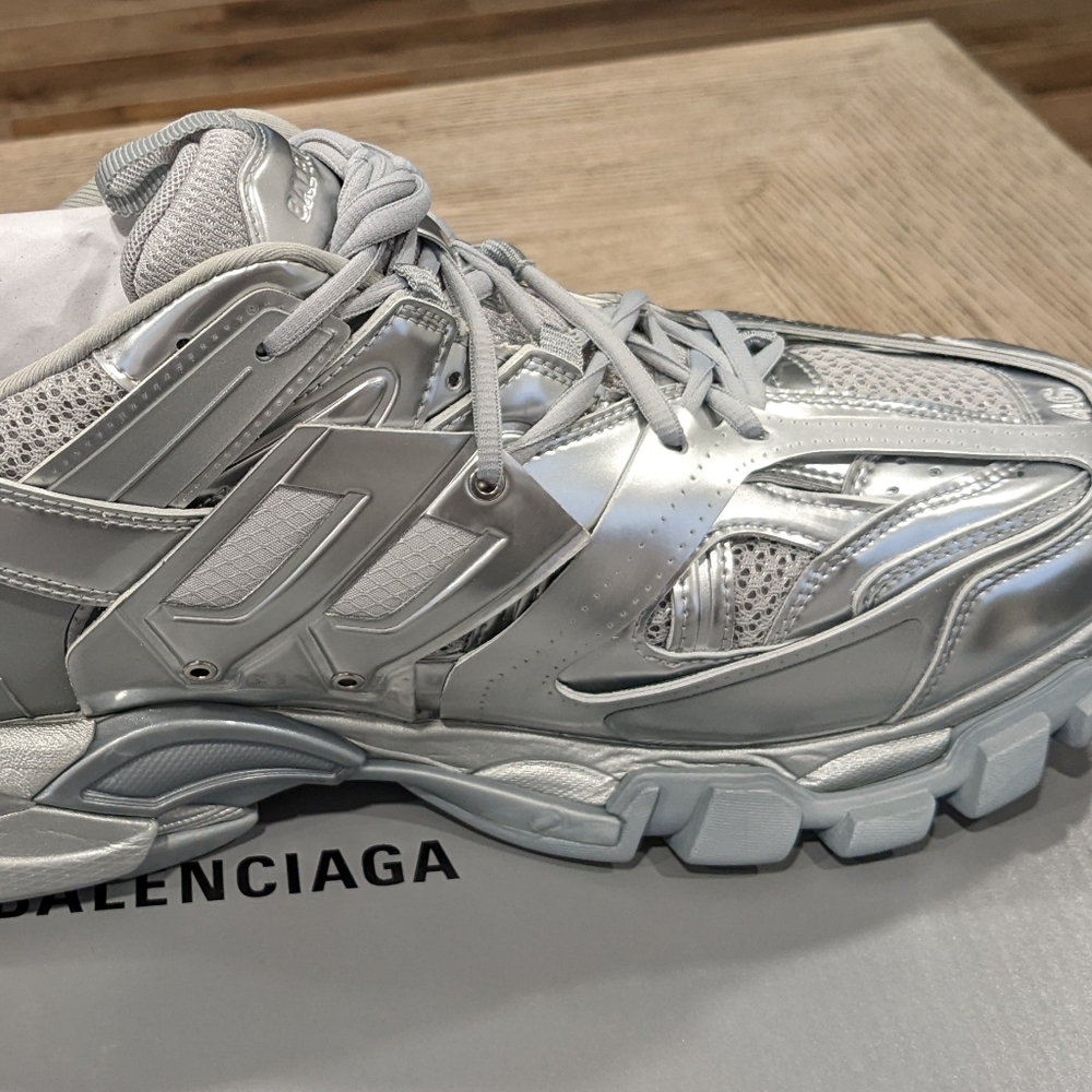 Men's Balenciaga "Track" Metallic Caged Mesh Sneakers Silver - Picture 3 of 7